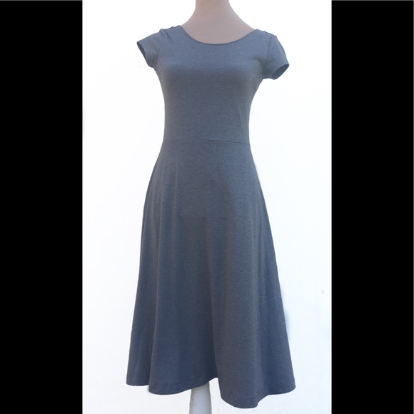 LOFT Dresses & Skirts - *Final Price Drop* GAP Grey Midi Stretch Tee Dres